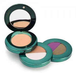 eye steps green eyes